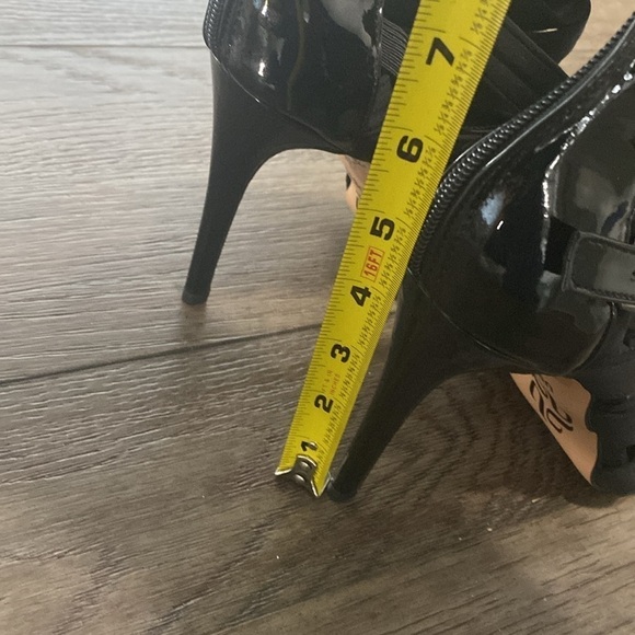 NWT BURJU Stay Strapped Open To Strappy Heeled Sandals | Size 11 - Picture 6 of 11